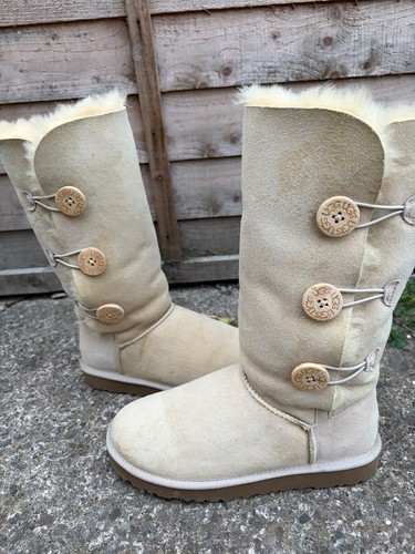 Ugg bailey button triplet - bailey,