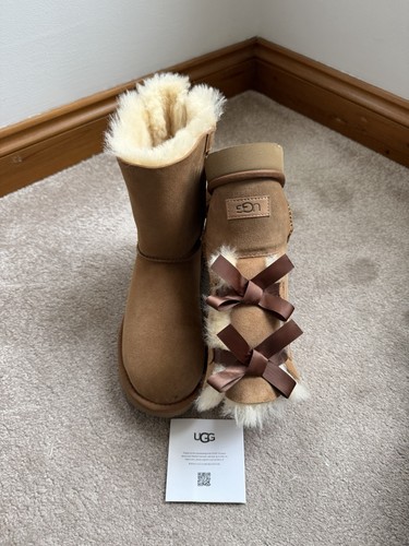 Genuine ugg boots - bailey, bow