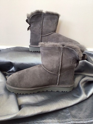 Ugg australia size grey mini - ugg,