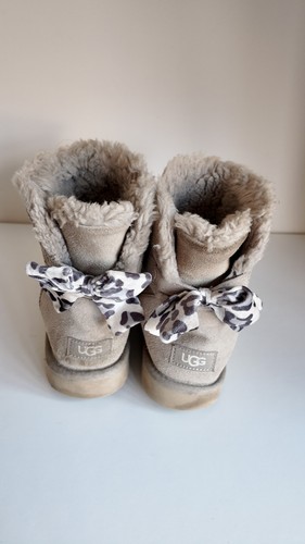 Ugg mini bailey bow grey - bailey, suede