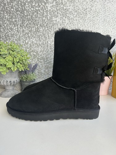 Ugg bailey bow - bow, short