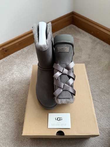 Genuine ugg boots - boots, bow