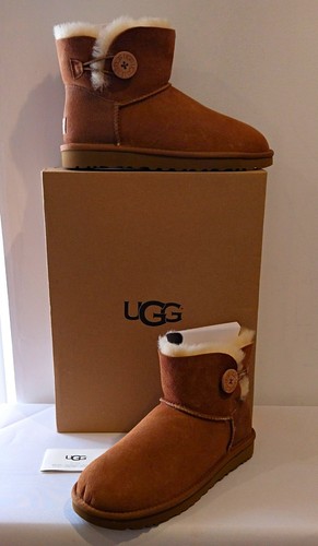 Ugg mini bailey button - bailey, ii