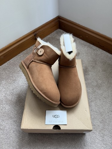 Genuine ugg boots mini - ugg,
